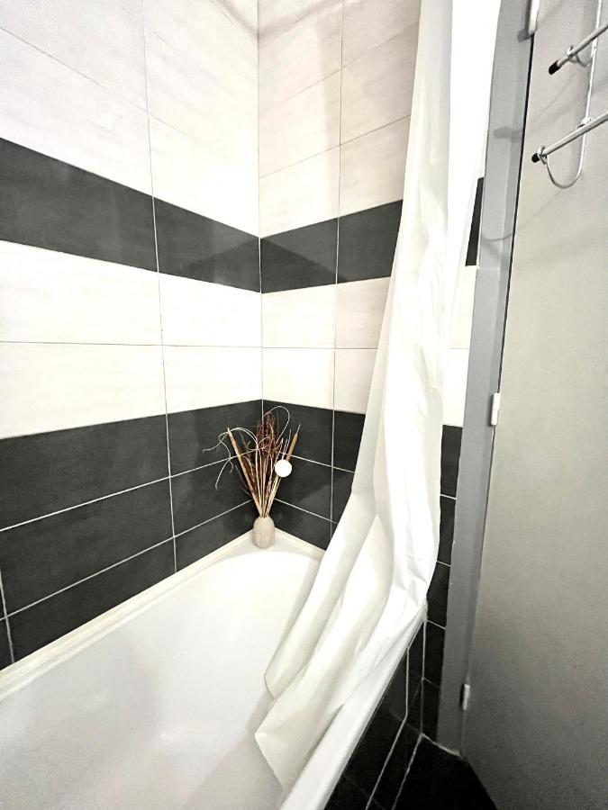 Antibes Home 2P 50M2 With Ac & Free Parking & 2 Balconies Zewnętrze zdjęcie